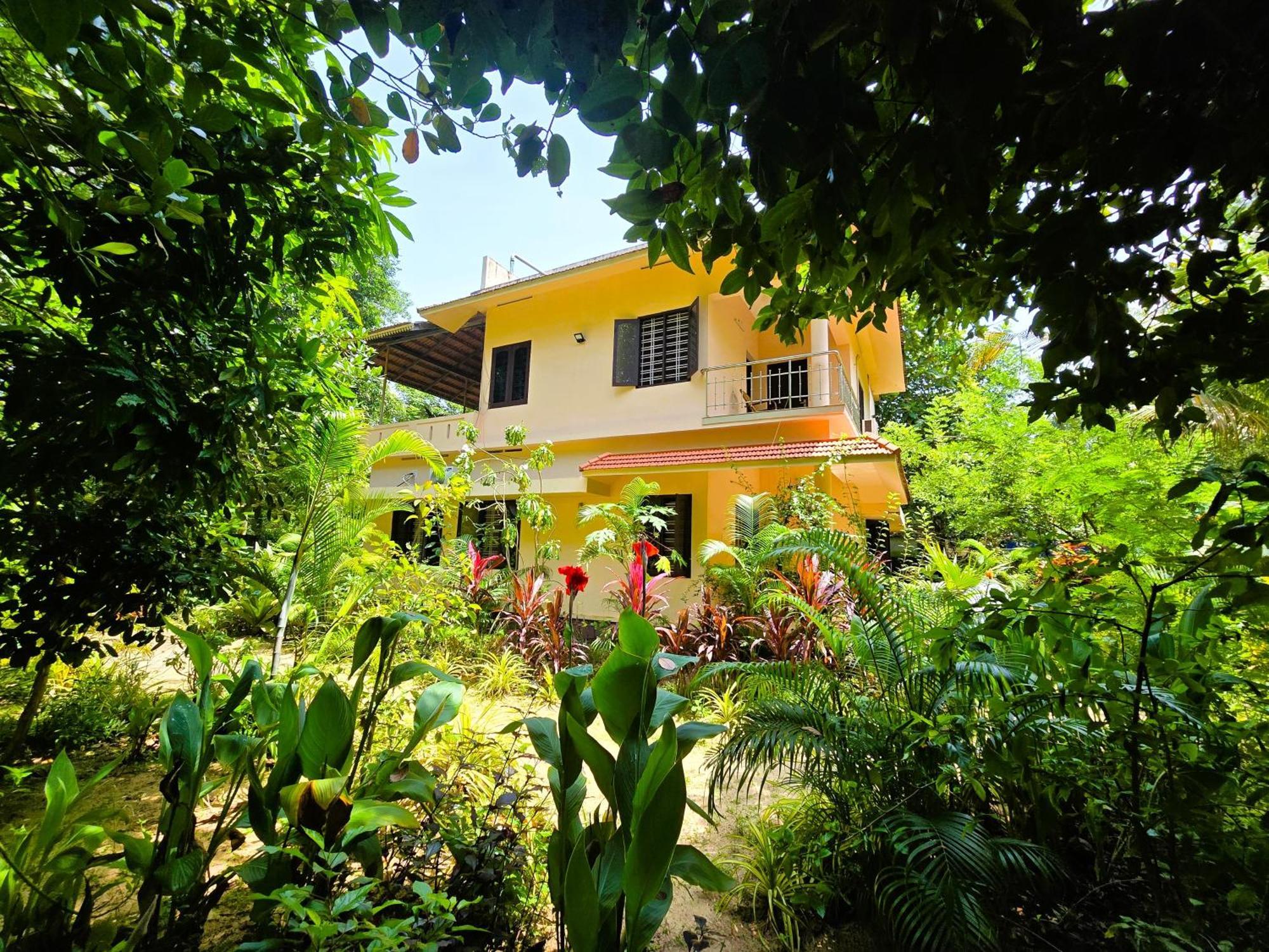 Bella Beach Villa Mararikulam Exterior foto
